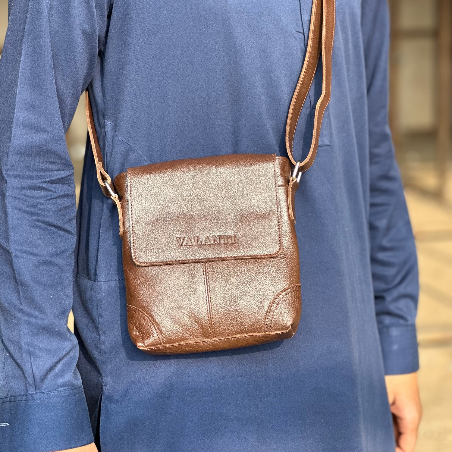 Cross body bag-Brown