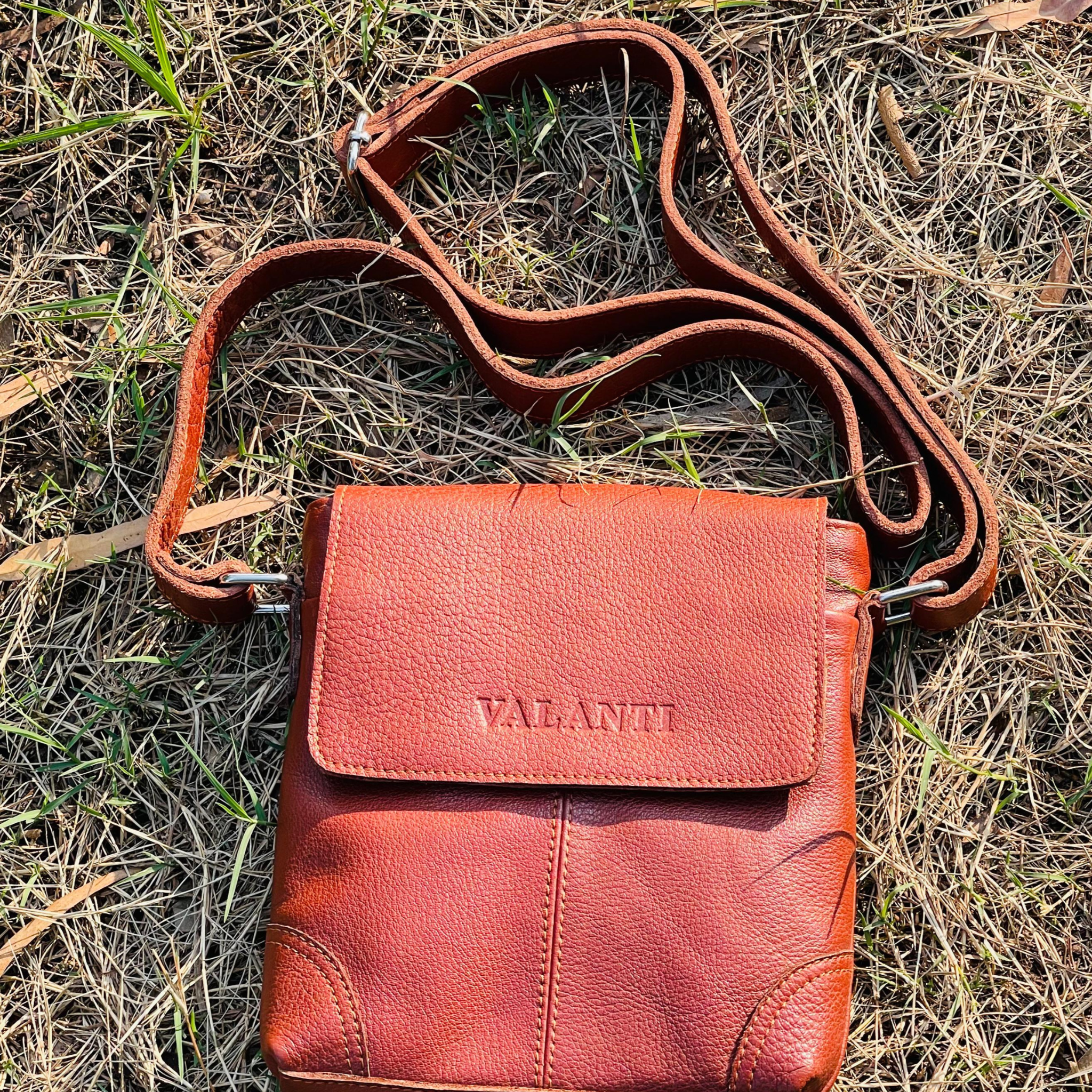 Cross body bag-Tan