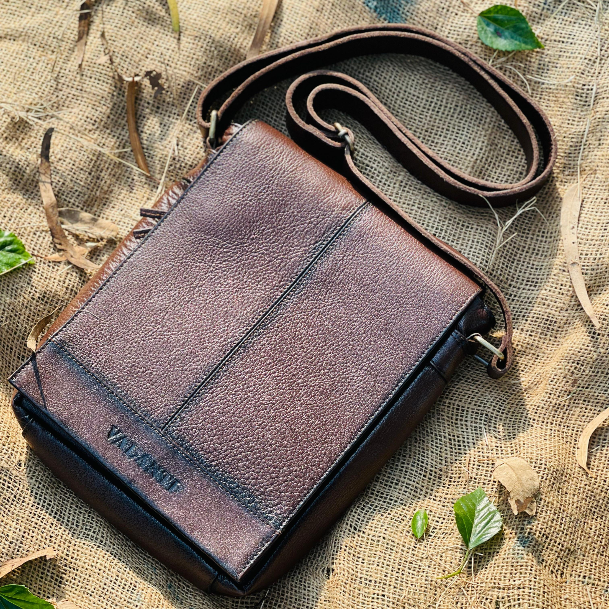 Cross body bag-Big Brown